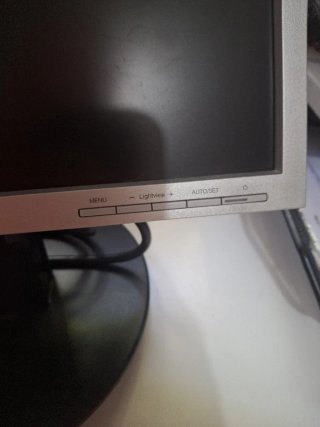 Monitor LG Flatron L1750SQ