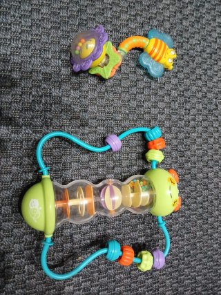 Sonalls i jocs de fusta per bebe
