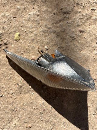 Intermitente trasero izquierdo Peugeot Speedfight