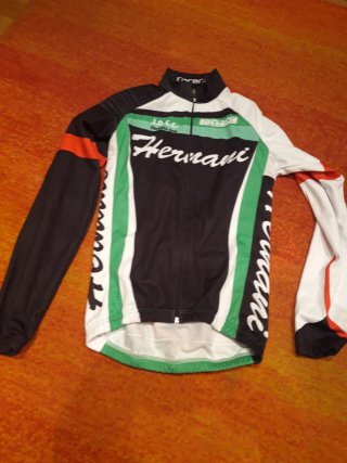 2 Maillots y Culotte Bioracer Talla XS