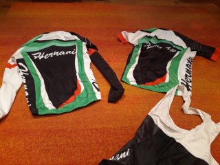 2 Maillots y Culotte Bioracer Talla XS
