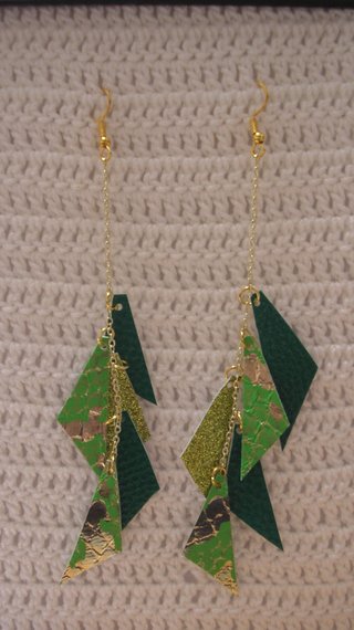 Pendientes Triángulos Verde Brillante y Pistacho