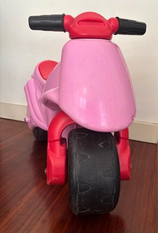 Moto correpasillos rosa