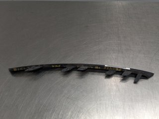 MOLDURA PARAGOLPE DELANTERA DERECHA OPEL CORSA E