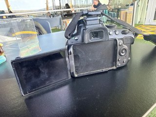 Cámara Nikon con objetivo