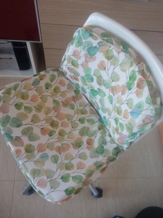 Sedia da scrivania Ikea con ruote a foglia