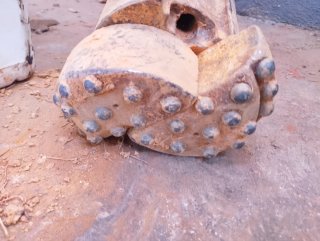 Tallantes de entubación simultánea (Pozos de agua)