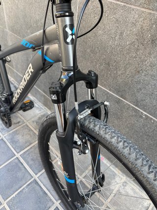Bicicleta Rockrider ST100 Gris con candados