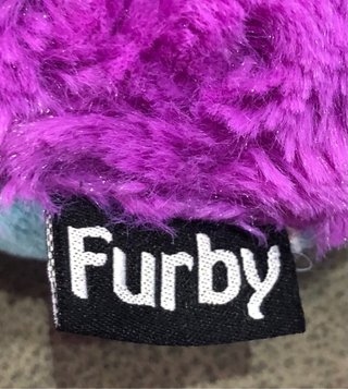 2 Peluches Furby Morado y Azul