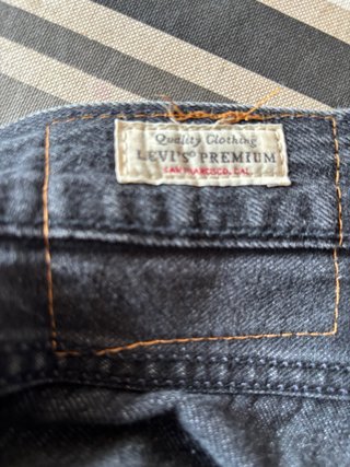Pantalones Levi's Originales etiqueta roja