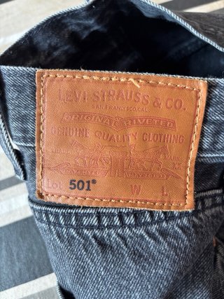 Pantalones Levi's Originales etiqueta roja