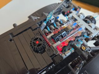 Lego Technic 42127 - Batman Batmobile