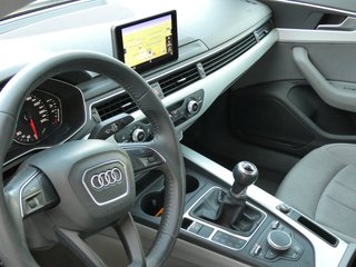Audi A4 2.0 TDI 150 Design Edition 4p