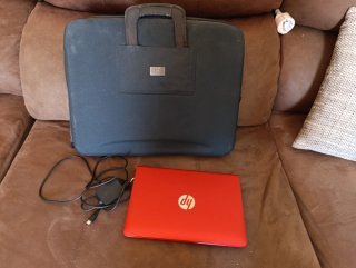 HP Pavilion x2 Rojo