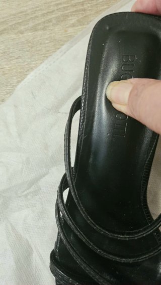 Sandalias BUONAROTTI Negras Talla 37
