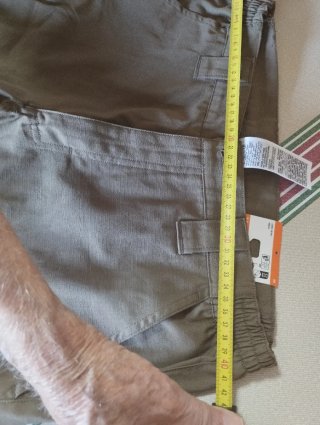Pantalón corto cargo marrón CON ETIQUETA  SIN USO
