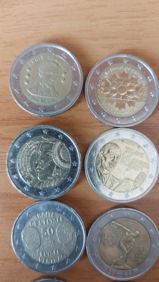11 Monete 2€ Commemorative Estere