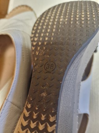Sandalias Fama Blancas Mujer