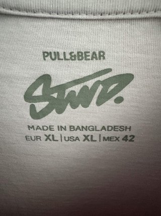 Camiseta Pull & Bear STWD | Estilo Perro Divertido