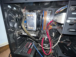 PC de sobremesa Dell Negro