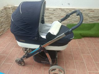 Carro Bebecar con Silla de Coche y Base Isofix