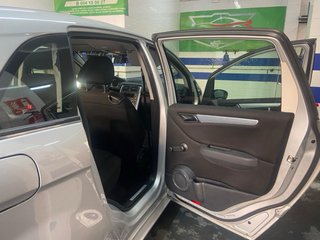 Mercedes-Benz B180 2005