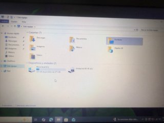Laptop Fujitsu Roja Intel Core i7 modelo LiFE BOOK