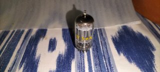 VENDO VÁLVULA ELECTRÓNICA ecc82 silvania