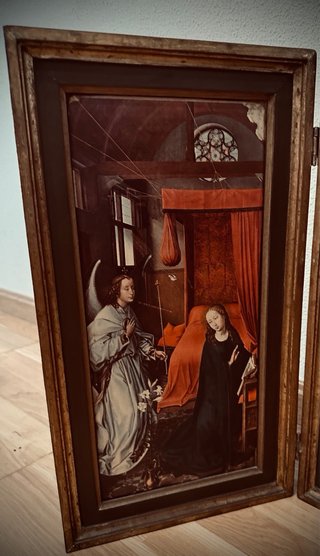 Tríptico religioso antiguo
