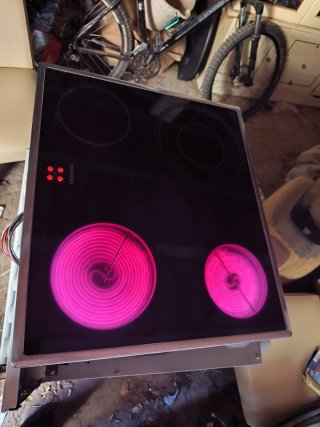 Horno y vitrocerámica Siemens