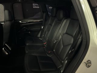 Porsche Cayenne 2016