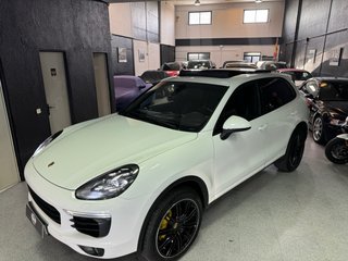 Porsche Cayenne 2016