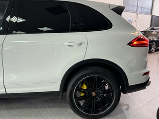 Porsche Cayenne 2016