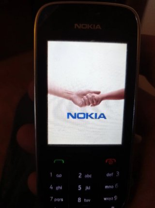 Nokia Asha 202 dual SIM Touch 2.4