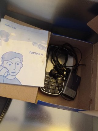 Nokia Asha 202 dual SIM Touch 2.4