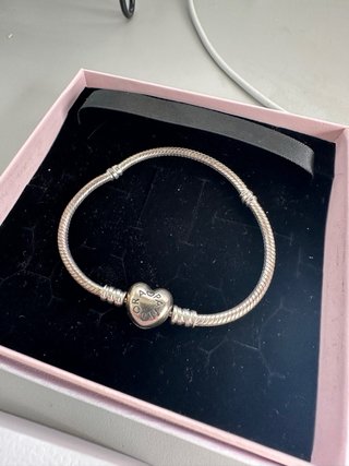 Pulsera Pandora Corazón Plata 18cm
