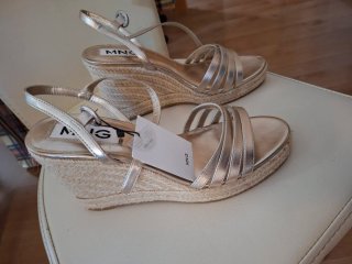 Sandalias Mango Talla 37 Doradas