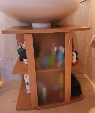 Mueble de lavabo de madera y cristal para baño