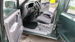 Nissan Terrano II 1998