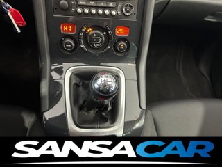 Peugeot 5008 2015