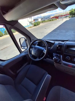 Peugeot Boxer camper. L1 H1