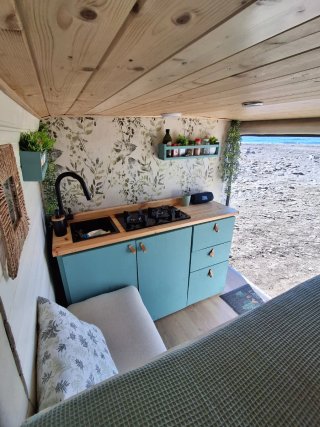 Peugeot Boxer camper. L1 H1