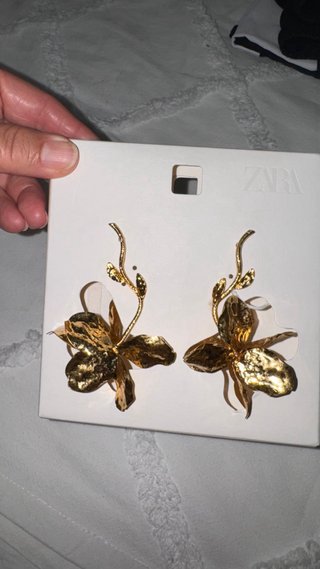 Pendientes Flor Zara Dorados