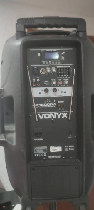 Altavoz VONYX AP1500PA 15 800W Portátil. No negoci