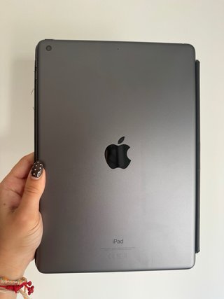 iPad 9ª Gen + Teclado Apple + Lápiz