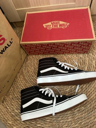 Scarpe Vans Sk8-Hi nere e bianche