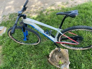 Bicicleta Cube Elite