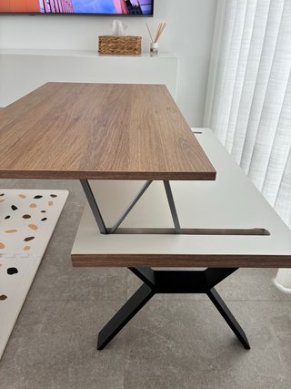 Mesa de centro madera que se levanta para comer