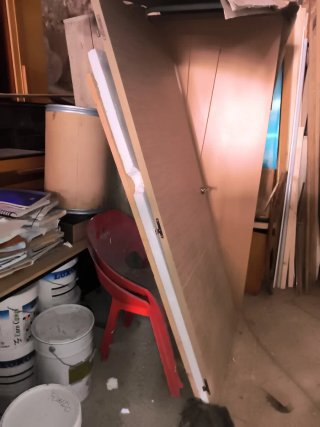 Puerta de madera nueva