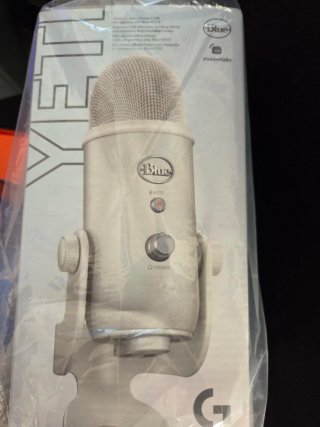 Blue Yeti Aurora Collection Blanco